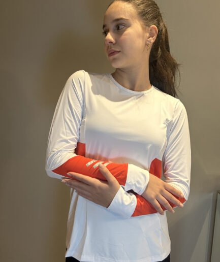 Camiseta Feminina Manga Longa Branca e Pitanga (Bicolor)