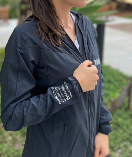 Corta Vento Feminino Preto